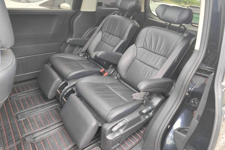 Used Honda Odyssey 2018 2.4L Smart Edition Left Rear Seat