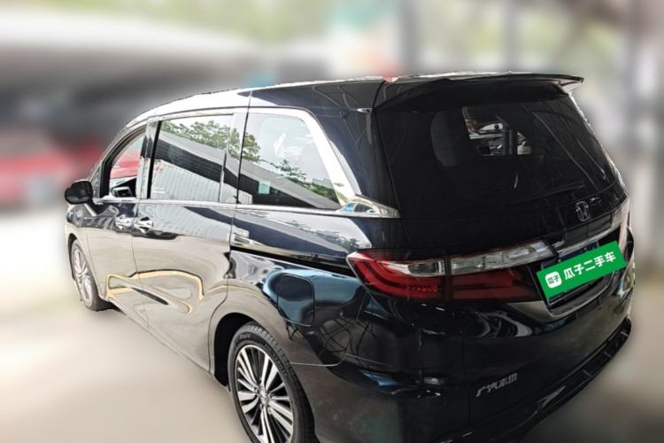 Used Honda Odyssey 2018 2.4L Luxury Edition Rear Left 45 Deg