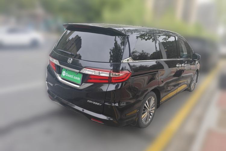 Used Honda Odyssey 2018 2.4L Smart Edition Rear Right 45 Deg