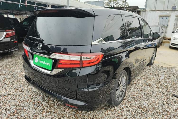 Used Honda Odyssey 2018 2.4L Smart Edition Rear Right 45 Deg