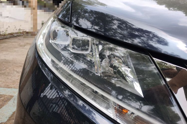 Used Honda Odyssey 2018 2.4L Smart Edition Right Front Headlight