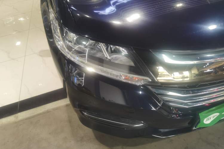 Used Honda Odyssey 2018 2.4L Luxury Edition Right Front Headlight
