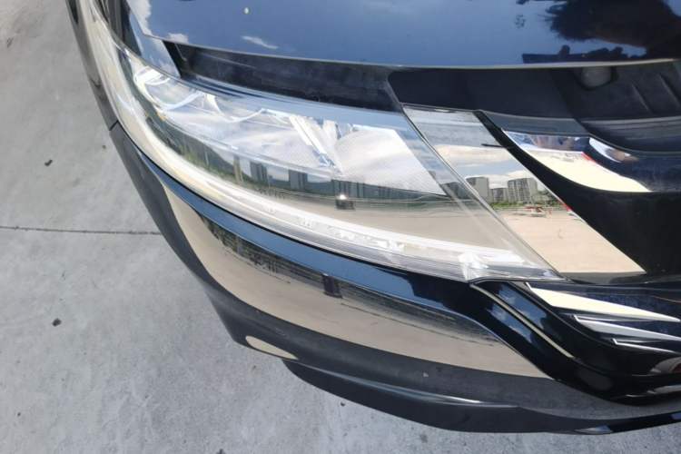 Used Honda Odyssey 2018 2.4L Smart Edition Right Front Headlight