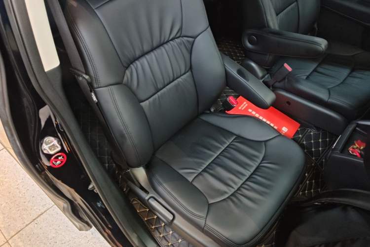 Used Honda Odyssey 2018 2.4L Comfort Version Right Front Seat