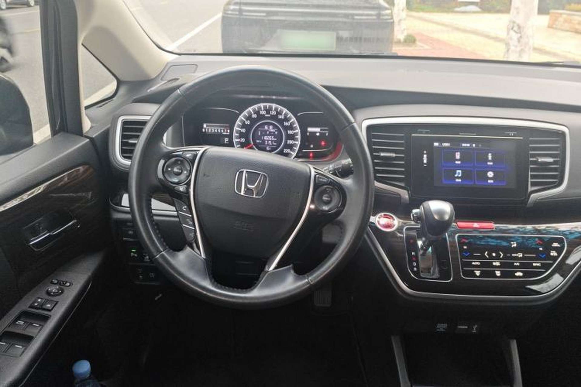 Used Honda Odyssey 2018 2.4L Smart Edition Steering Wheel