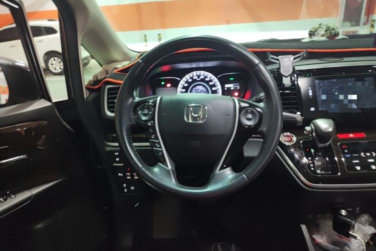 Used Honda Odyssey 2018 2.4L Smart Edition Steering Wheel