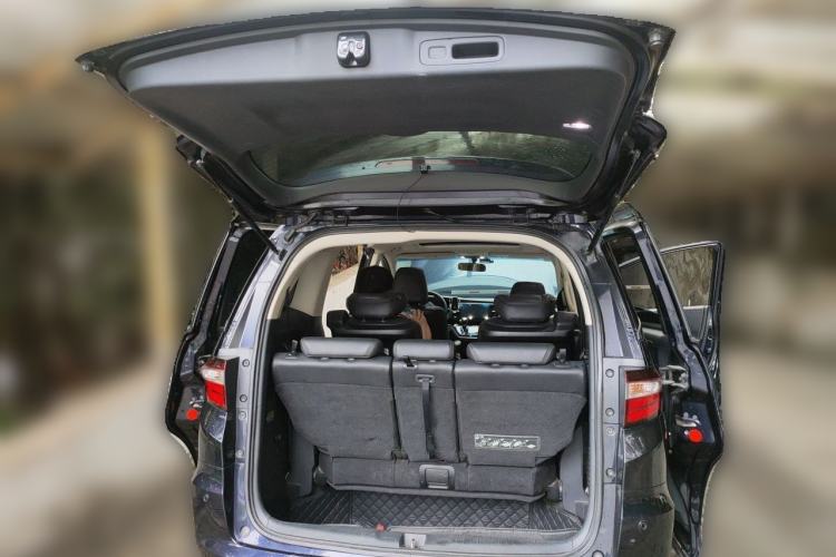 Used Honda Odyssey 2018 2.4L Luxury Edition Trunk