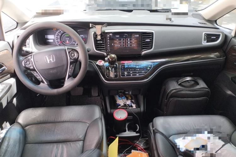 Used Honda Odyssey 2018 2.4L Prestige Edition Center Console