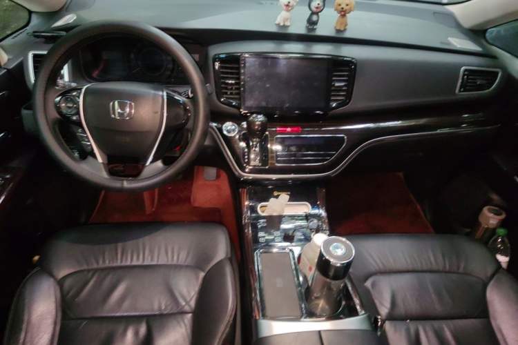 Used Honda Odyssey 2018 2.4L Luxury Edition Center Console