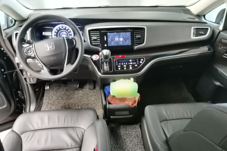 Used Honda Odyssey 2018 2.4L Luxury Edition Center Console