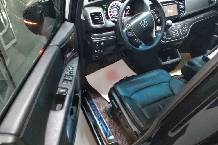 Used Honda Odyssey 2018 2.4L Smart Edition Driver Seat