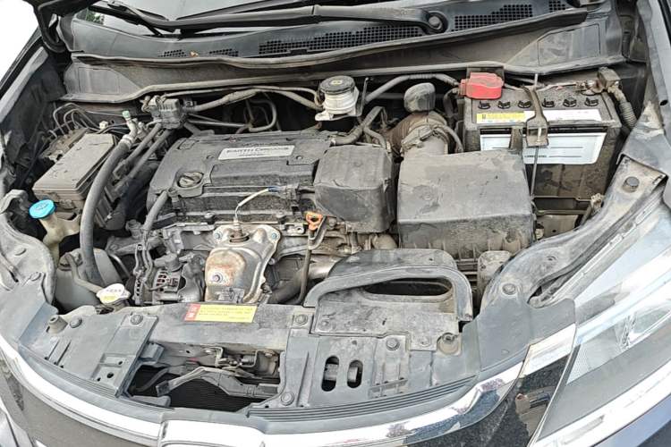 Used Honda Odyssey 2018 2.4L Luxury Edition Engine Bay