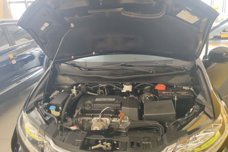 Used Honda Odyssey 2018 2.4L Smart Edition Engine Bay