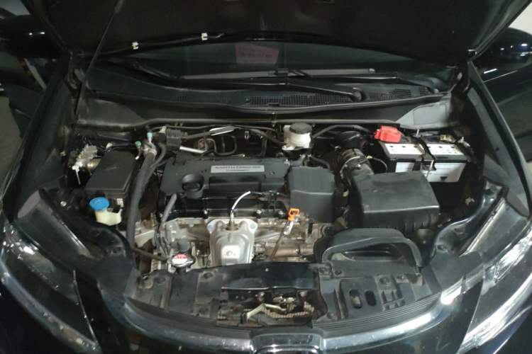 Used Honda Odyssey 2018 2.4L Luxury Edition Engine Bay