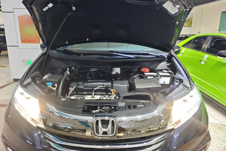 Used Honda Odyssey 2018 2.4L Smart Edition Engine Bay