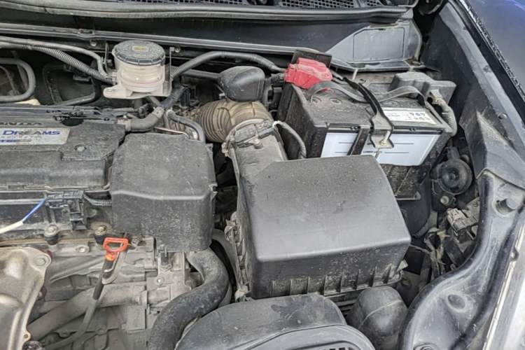 Used Honda Odyssey 2018 2.4L Luxury Edition Engine Bay Left