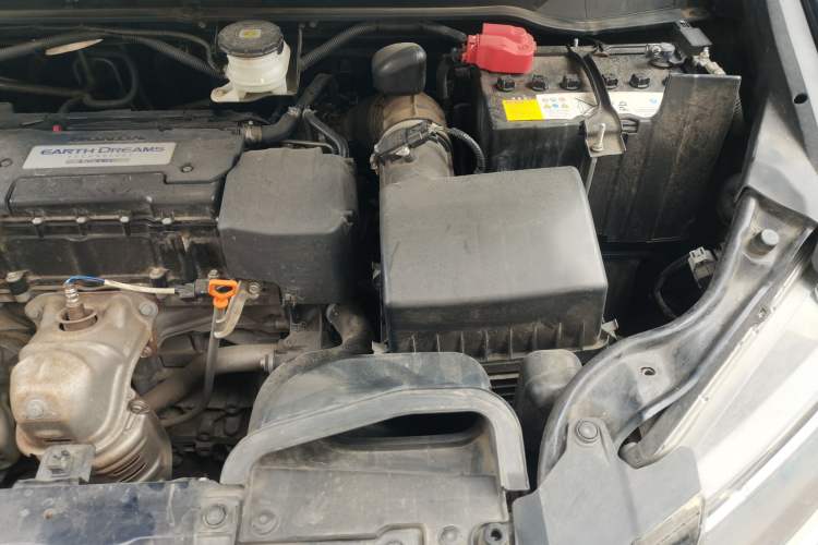 Used Honda Odyssey 2018 2.4L Luxury Edition Engine Bay Left