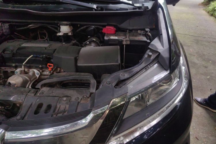 Used Honda Odyssey 2018 2.4L Luxury Edition Engine Bay Left