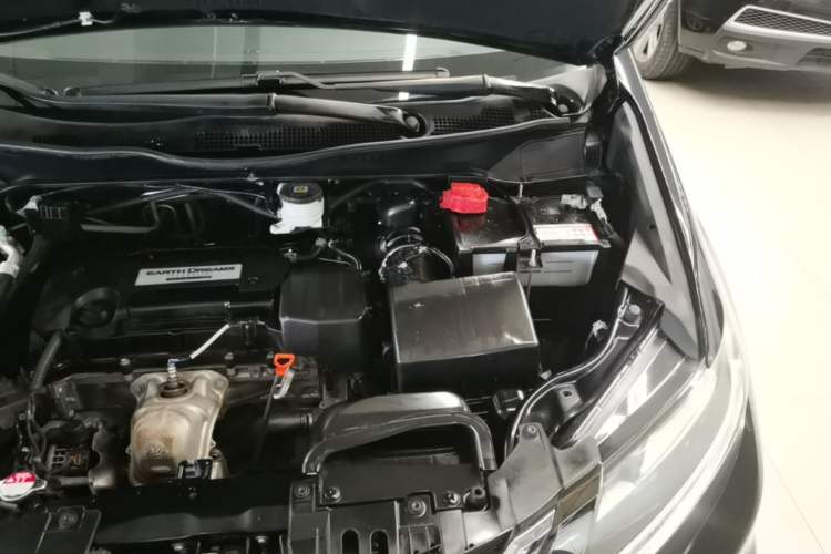 Used Honda Odyssey 2018 2.4L Luxury Edition Engine Bay Left