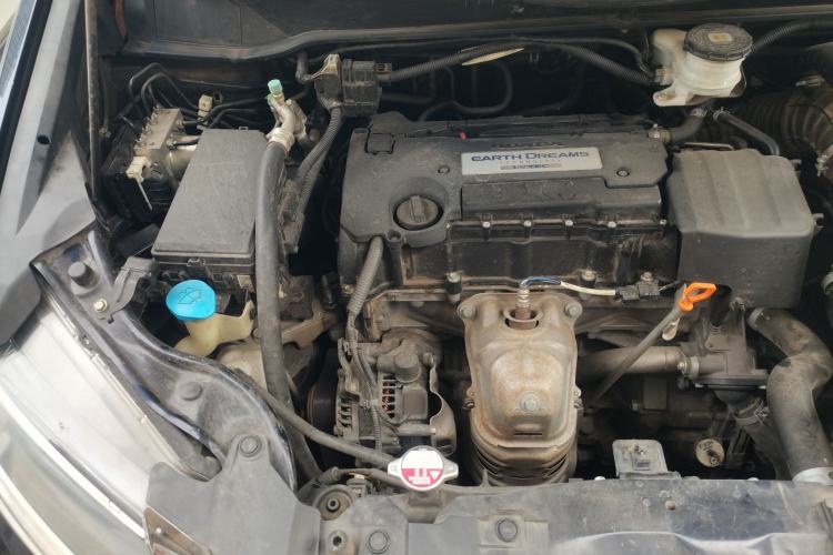 Used Honda Odyssey 2018 2.4L Luxury Edition Engine Bay Right