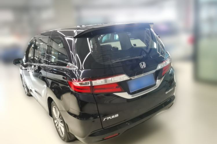 Used Honda Odyssey 2018 2.4L Luxury Edition Exterior 2