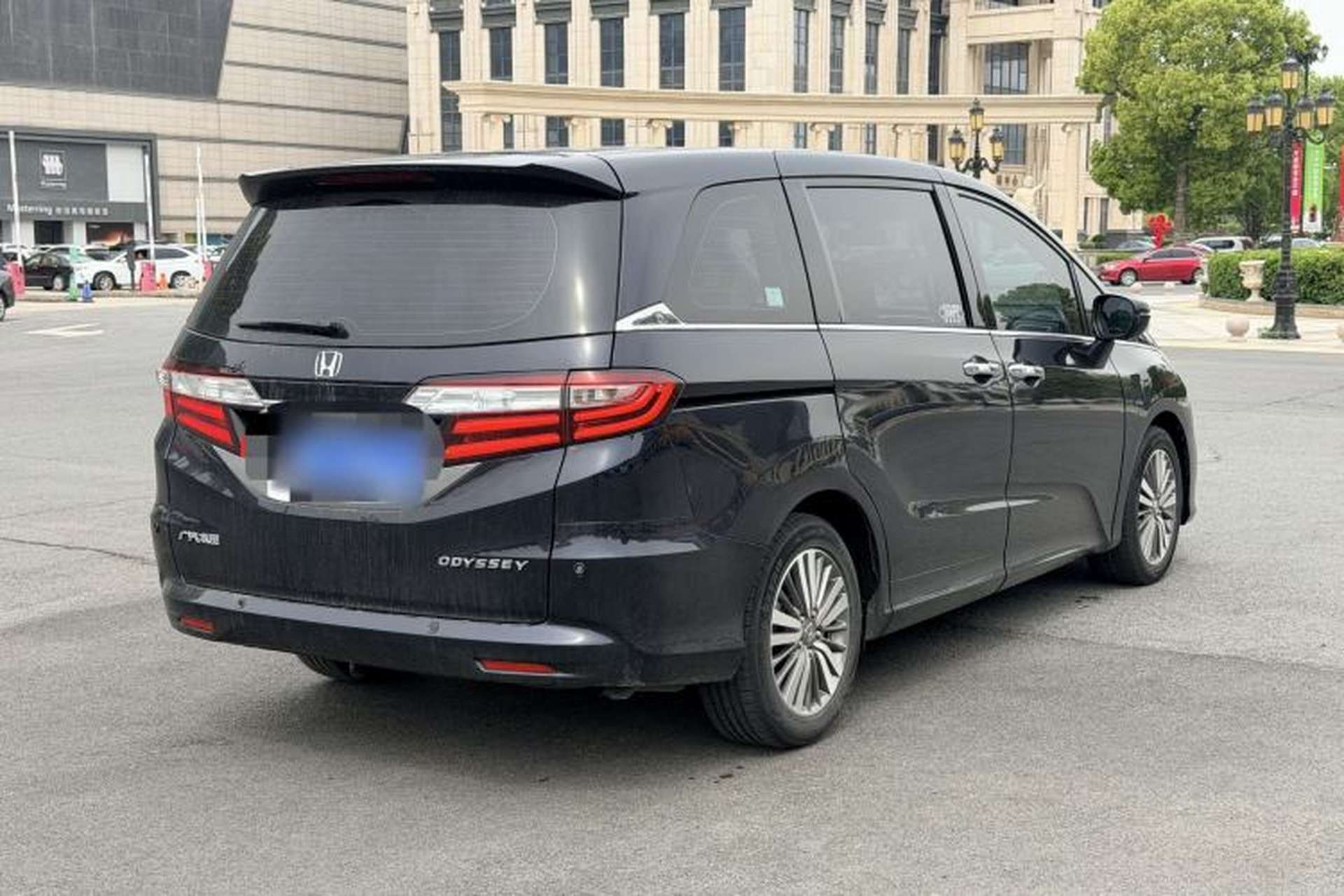 Used Honda Odyssey 2018 2.4L Luxury Edition Exterior 4