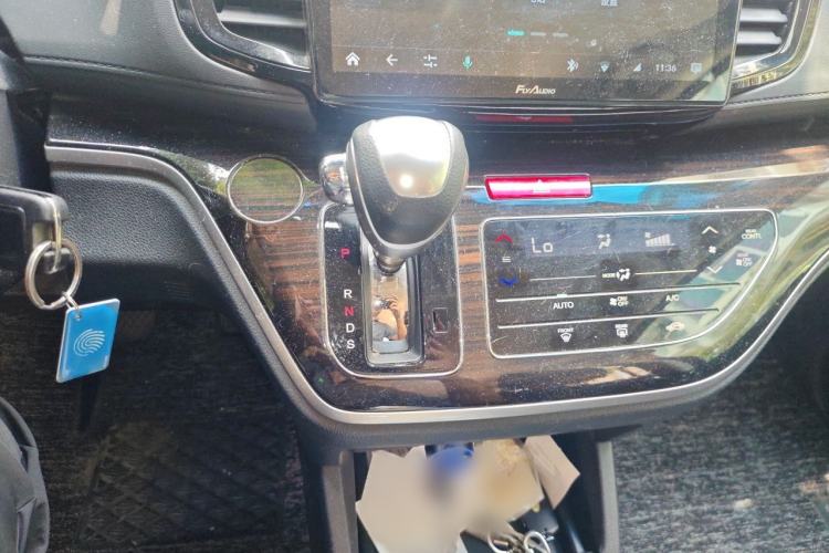 Used Honda Odyssey 2018 2.4L Comfort Version Gear Lever