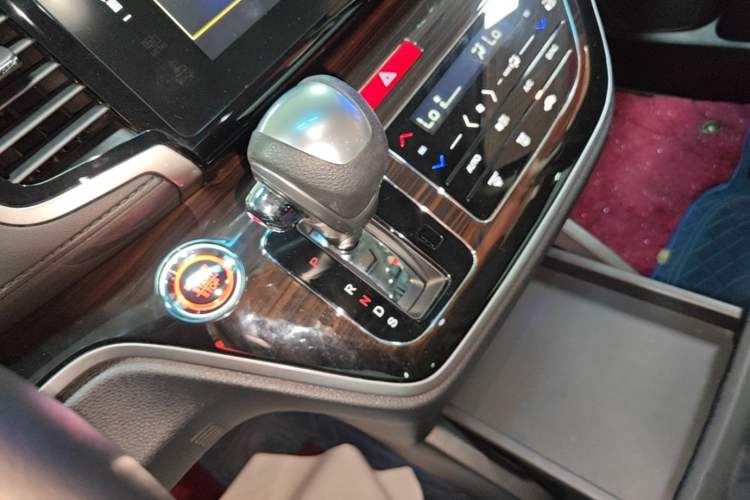 Used Honda Odyssey 2018 2.4L Luxury Edition Gear Lever