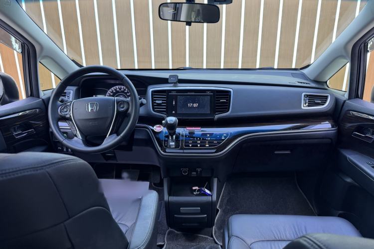 Used Honda Odyssey 2018 2.4L Smart Edition Interior 1