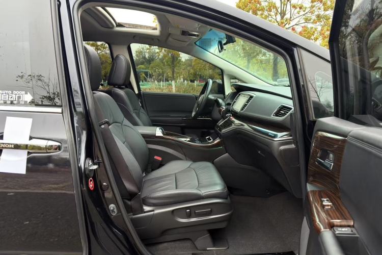 Used Honda Odyssey 2018 2.4L Smart Edition Interior 11