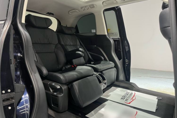 Used Honda Odyssey 2018 2.4L Smart Edition Interior 2