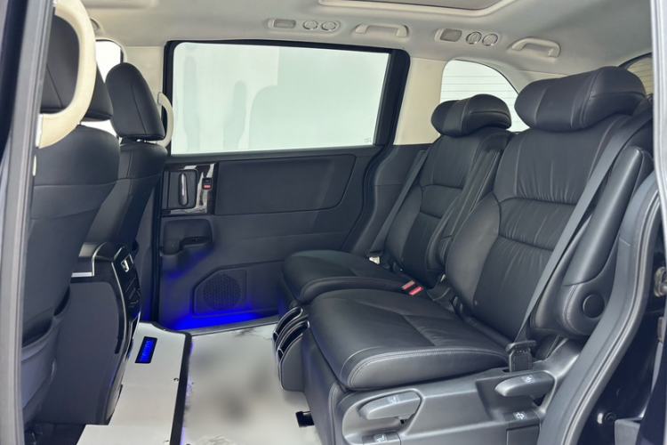 Used Honda Odyssey 2018 2.4L Smart Edition Interior 4
