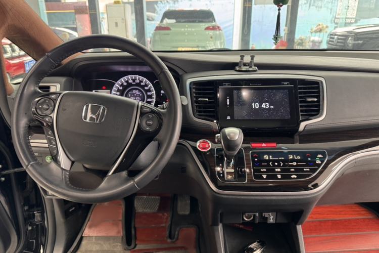 Used Honda Odyssey 2018 2.4L Smart Edition Interior 4