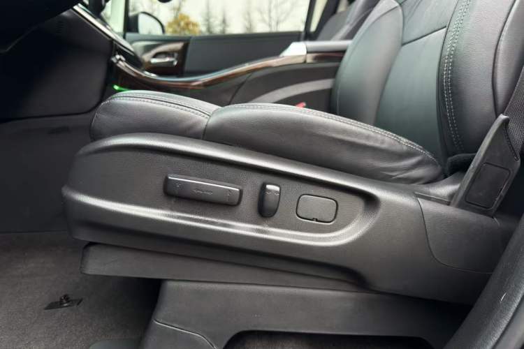 Used Honda Odyssey 2018 2.4L Smart Edition Interior 4
