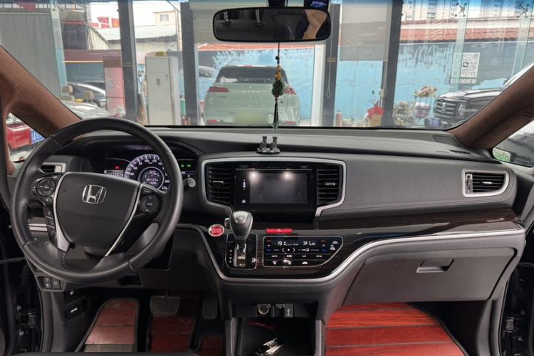 Used Honda Odyssey 2018 2.4L Smart Edition Interior 6