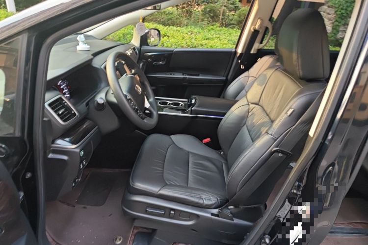 Used Honda Odyssey 2018 2.4L Luxury Edition Left Front Seat