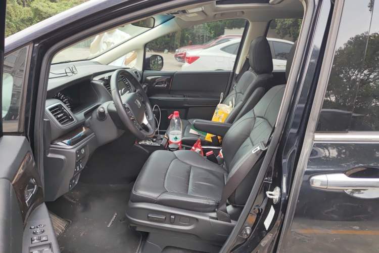 Used Honda Odyssey 2018 2.4L Smart Edition Left Front Seat