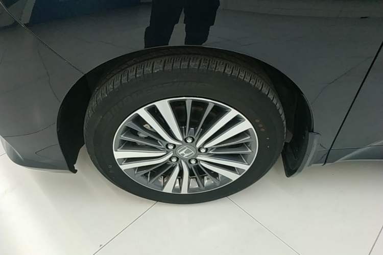 Used Honda Odyssey 2018 2.4L Smart Edition Left Front Wheel Hub