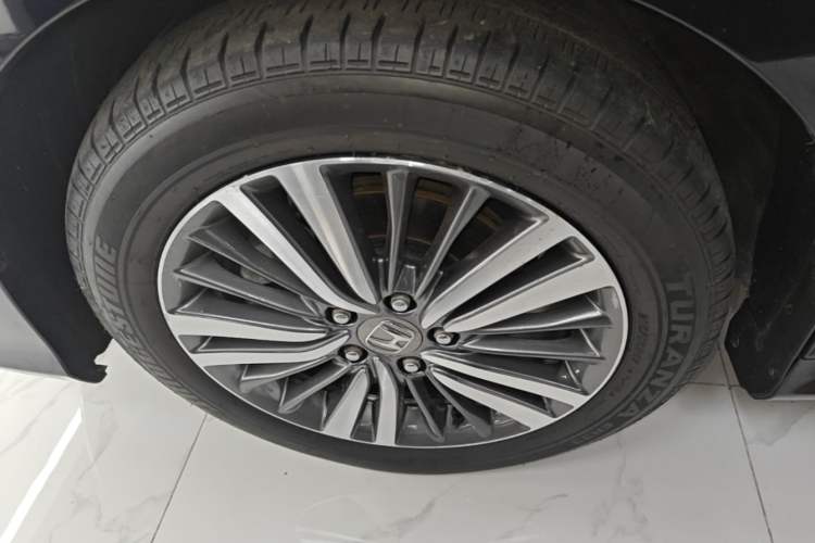 Used Honda Odyssey 2018 2.4L Smart Edition Left Front Wheel Hub