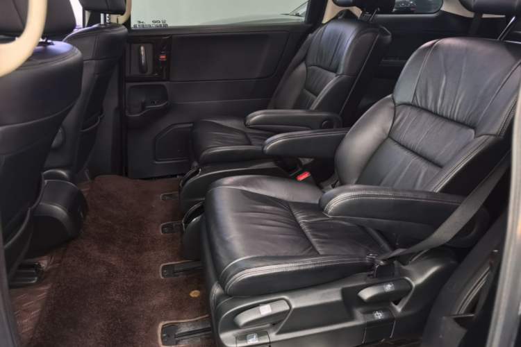 Used Honda Odyssey 2018 2.4L Smart Edition Left Rear Seat