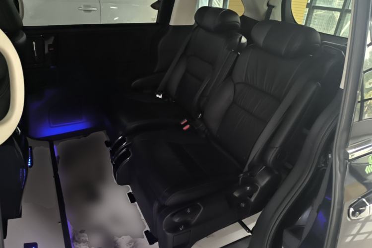 Used Honda Odyssey 2018 2.4L Smart Edition Left Rear Seat
