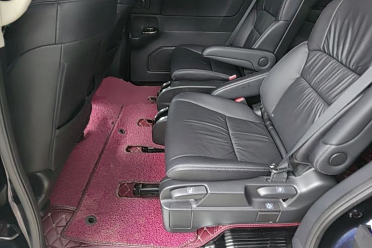 Used Honda Odyssey 2018 2.4L Luxury Edition Left Rear Seat