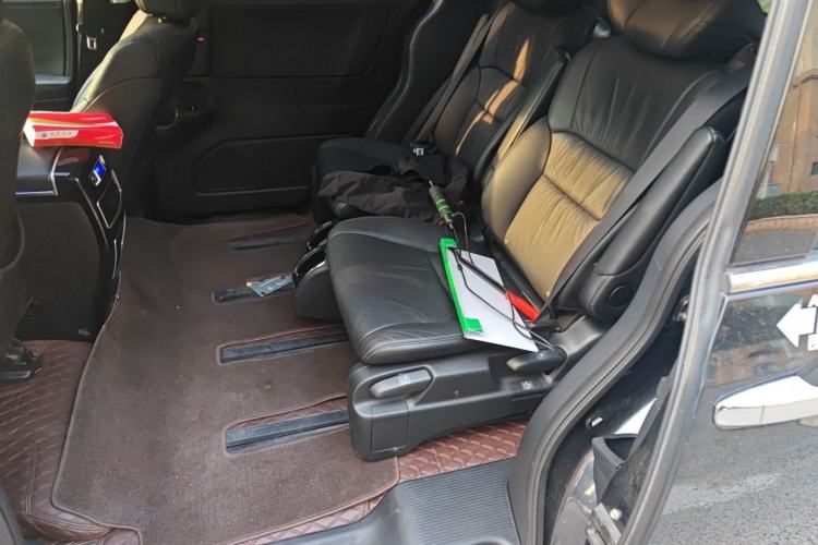Used Honda Odyssey 2018 2.4L Luxury Edition Left Rear Seat
