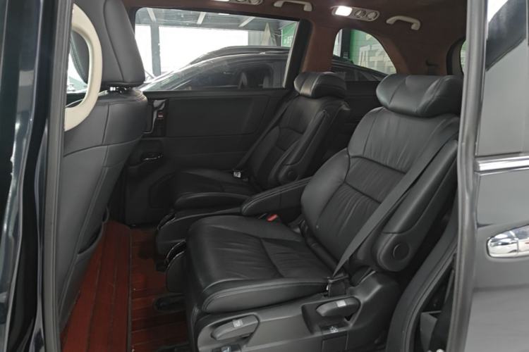 Used Honda Odyssey 2018 2.4L Smart Edition Left Rear Seat