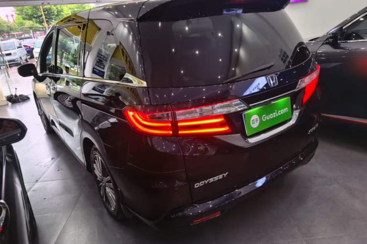 Used Honda Odyssey 2018 2.4L Smart Edition Rear Left 45 Deg
