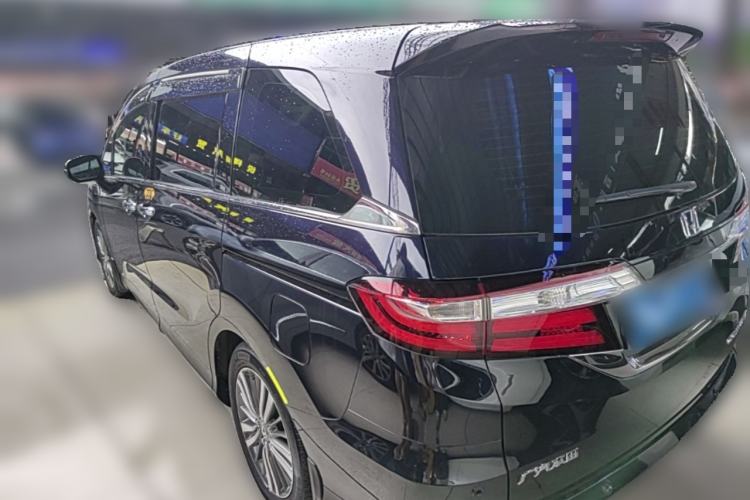 Used Honda Odyssey 2018 2.4L Luxury Edition Rear Left 45 Deg