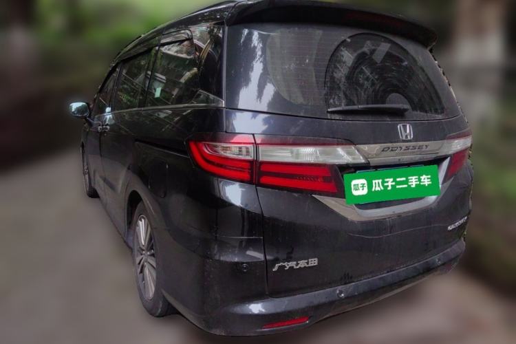 Used Honda Odyssey 2018 2.4L Luxury Edition Rear Left 45 Deg