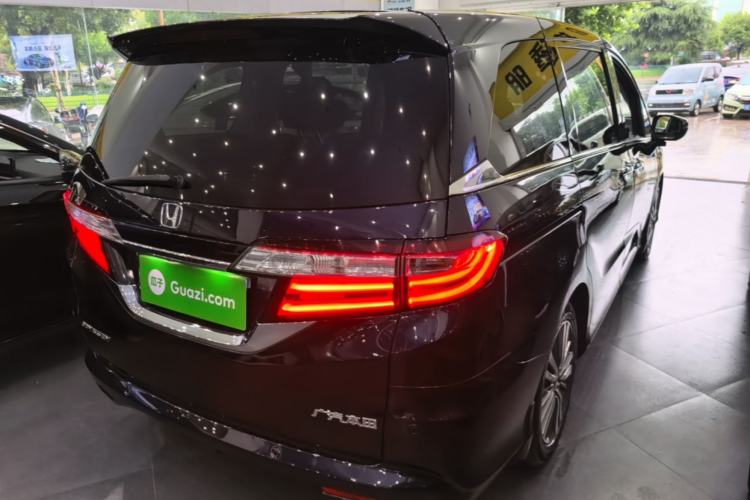 Used Honda Odyssey 2018 2.4L Smart Edition Rear Right 45 Deg