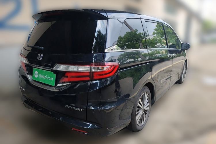 Used Honda Odyssey 2018 2.4L Smart Edition Rear Right 45 Deg