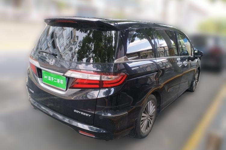 Used Honda Odyssey 2018 2.4L Prestige Edition Rear Right 45 Deg